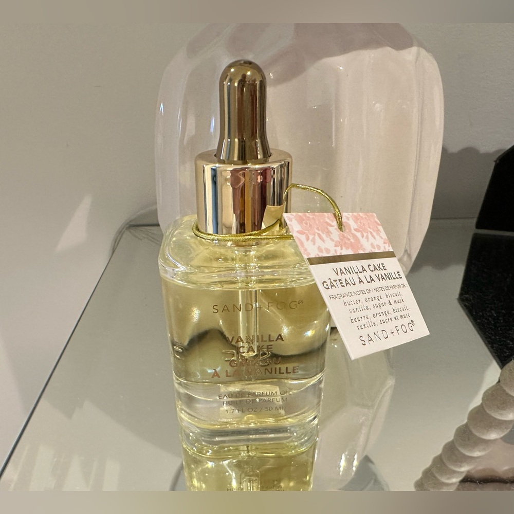 NWT Sand + Fog Vanilla Cake 50 ml Perfume Oil Dropper Authentic